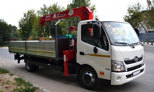 Манипулятор КМУ UNIC UR-V370 на шасси Hino